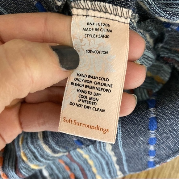 NWT Soft Surroundings Multicolor Button Down Top Sz 2X - Picture 5 of 5